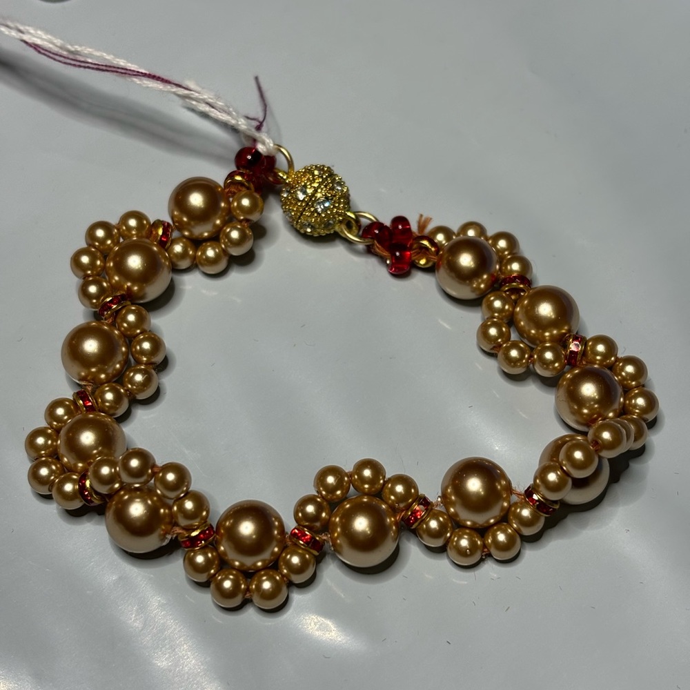 Gold shell pearl and red rhinestone bracelet 7 inches